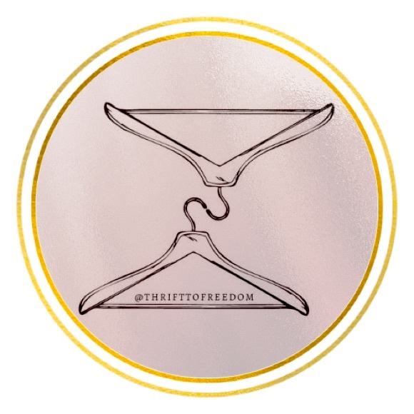 Meet your Posher, Tia of Thrift to Freedom! - Picture 1 of 1